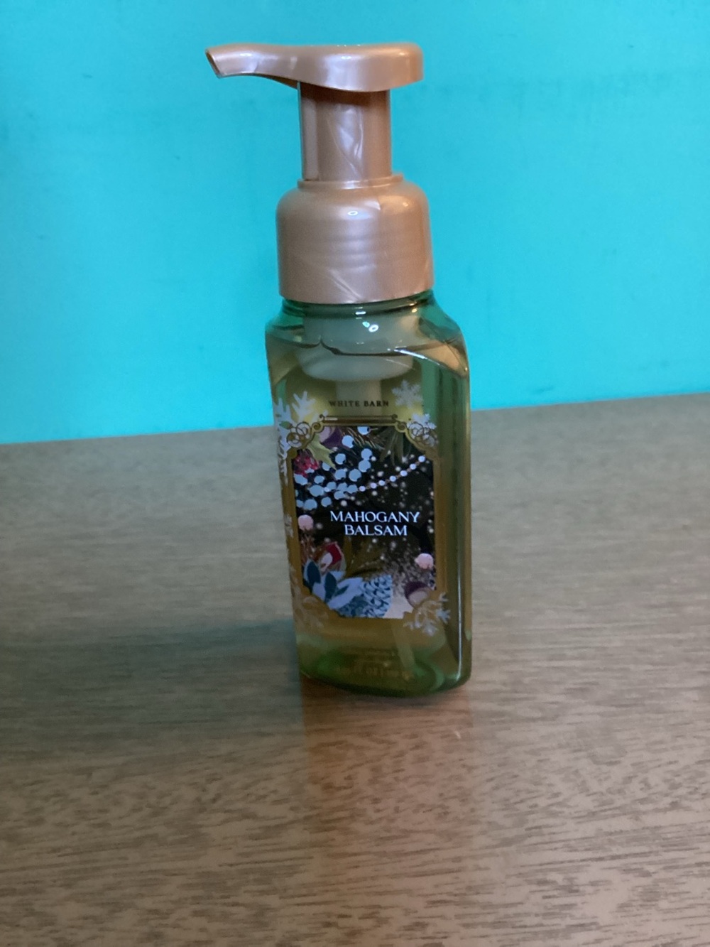 Mahogany Balsam White Barn Foaming Hand Soap New